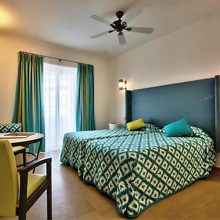 酒店 Db San Antonio + Spa All Inclusive 4*