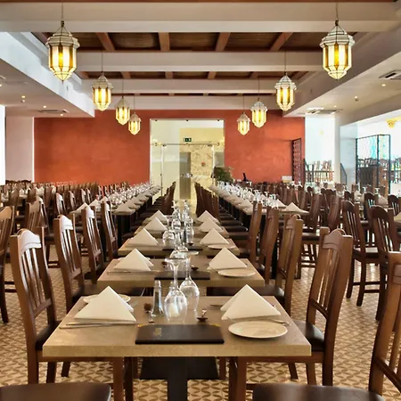 Db San Antonio + Hotel 4*