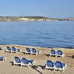 فندق Db San Antonio + 4*