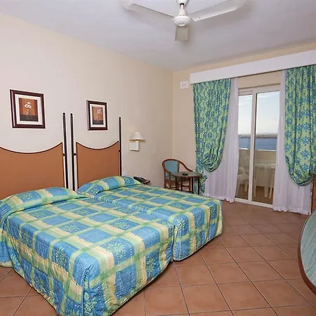 Db San Antonio + 4*