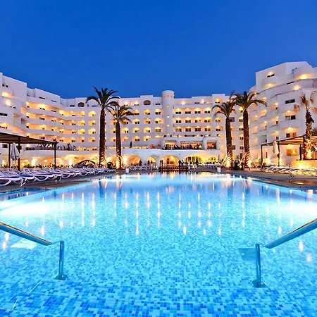 Db San Antonio + Hotel 4*