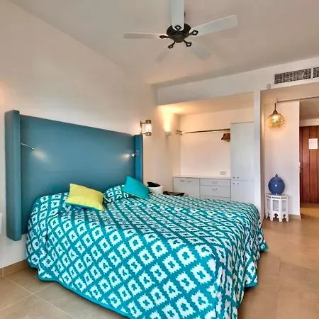 Db San Antonio + Otel St. Paul's Bay