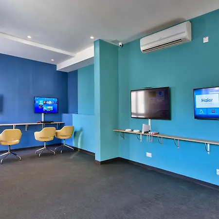 Db San Antonio + 酒店