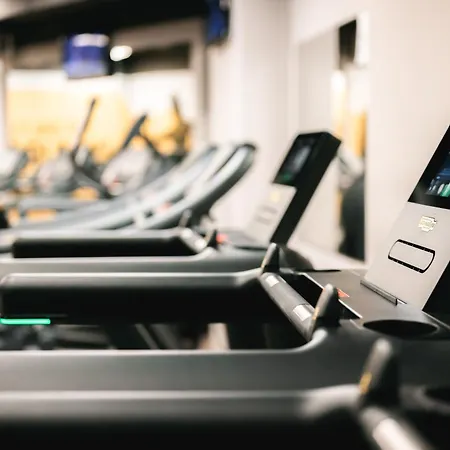 酒店 Db San Antonio + 4*