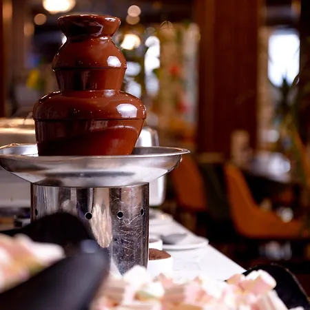 酒店 Db San Antonio + 圣保罗湾城