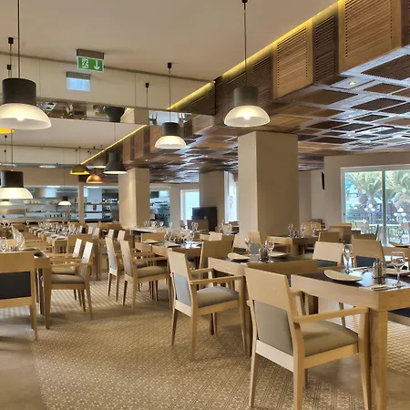 酒店 Db San Antonio + 圣保罗湾城