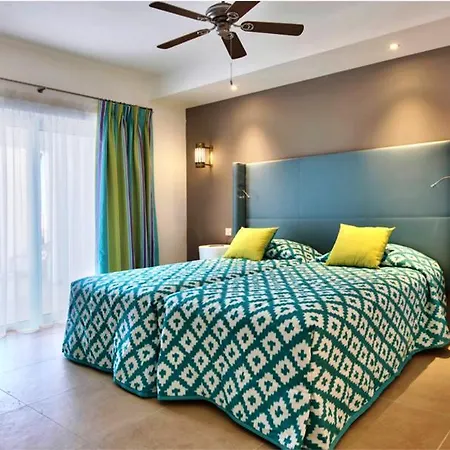 Hotel Db San Antonio + St. Paul's Bay