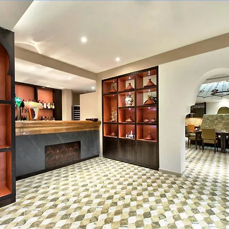 Db San Antonio + 4*