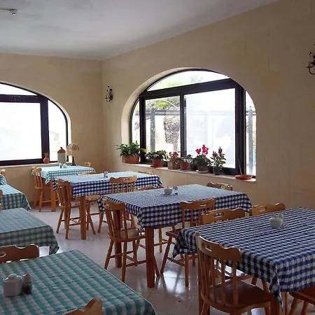Db San Antonio + Hotel 4*