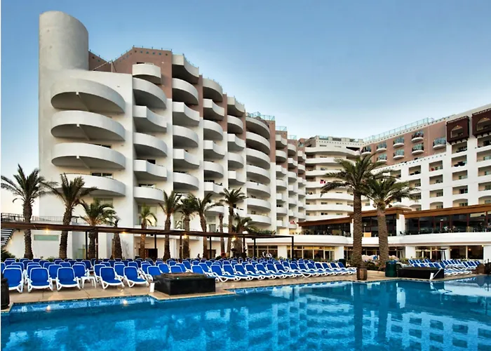 Hotell Db San Antonio + St. Paul's Bay