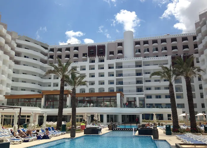 Hotell Db San Antonio + 4*