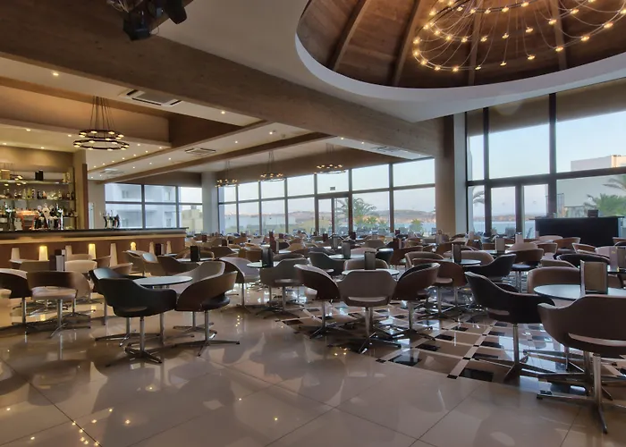 Db San Antonio + 4* St. Paul's Bay