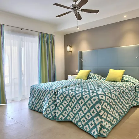 Db San Antonio + St. Paul's Bay